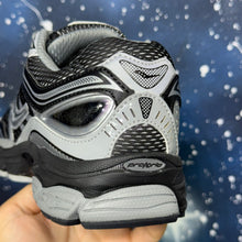 Saucony ProGrid Omni 9 – Noir 🖤 & Argenté