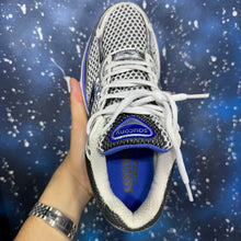 Saucony ProGrid Omni 9 OG – Blue / Lime