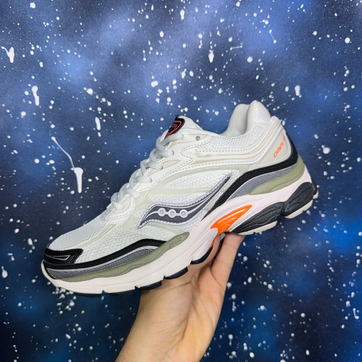 Saucony ProGrid Omni 9 OG – White / Multi