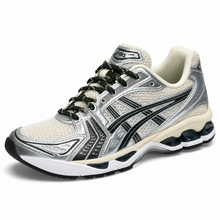ASICS GEL-KAYANO 14 – Crème / Vert Foncé