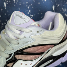 Saucony ProGrid Omni 9 – White / Rose / Black