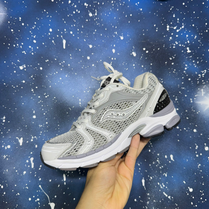 Saucony ProGrid Omni 9 – Glacier Grey