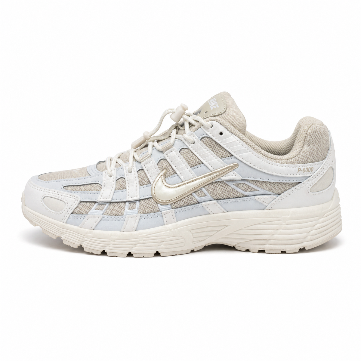Nike P-6000 – Crème / Blanc