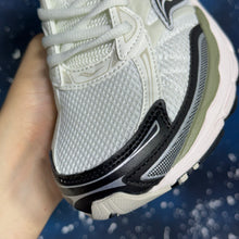 Saucony ProGrid Omni 9 OG – White / Multi