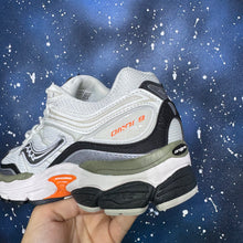 Saucony ProGrid Omni 9 OG – White / Multi