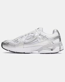 Under Armour Sola – White / Metallic Silver
