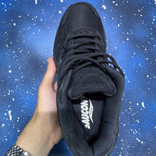 Saucony ProGrid Omni 9 – Triple Black