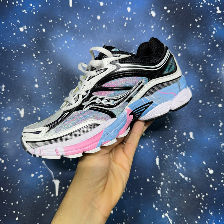 Saucony ProGrid Omni 9 – Color Mix