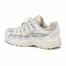 Nike P-6000 – Crème / Blanc