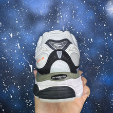 Saucony ProGrid Omni 9 OG – White / Multi