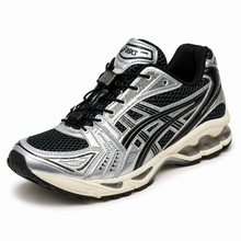 UNAFFECTED x ASICS GEL-KAYANO 14 – Gris Foncé / Argenté