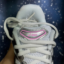 ASICS Gel-Kayano 14 - Silver / Black / Pink